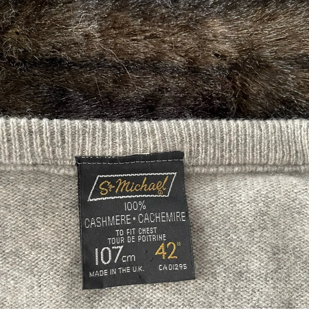 St. Michaels by Marks & Spencer Vintage Mens Cashmere Sweater Sz. 42 - Picture 4 of 6